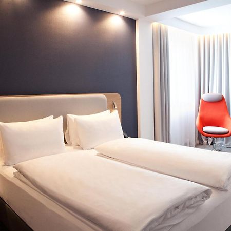 Holiday Inn Express Bochum By Ihg المظهر الخارجي الصورة