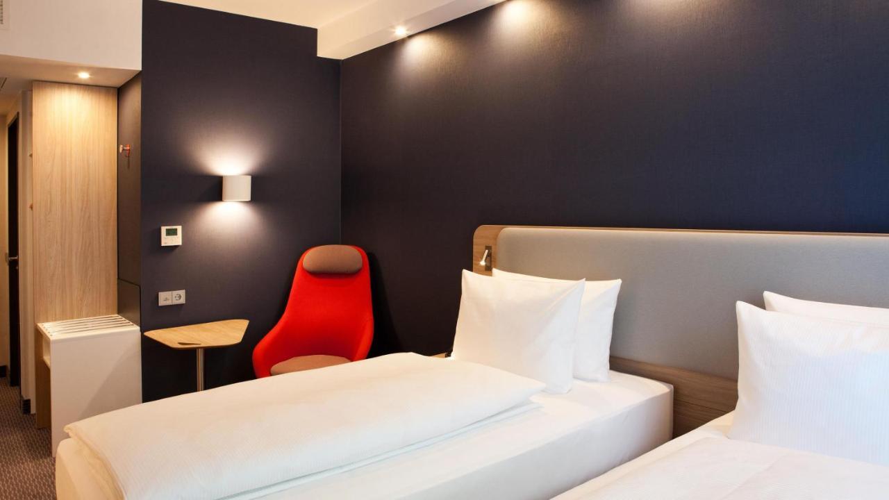 Holiday Inn Express Bochum By Ihg المظهر الخارجي الصورة