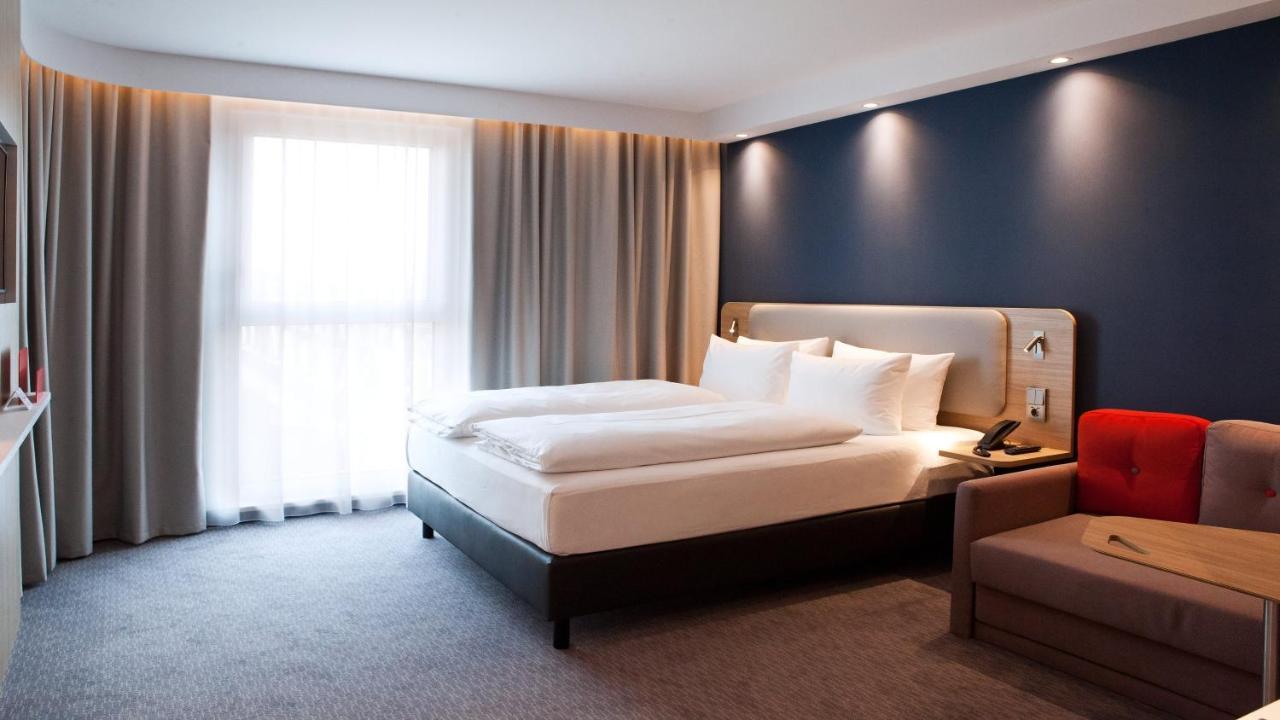 Holiday Inn Express Bochum By Ihg المظهر الخارجي الصورة