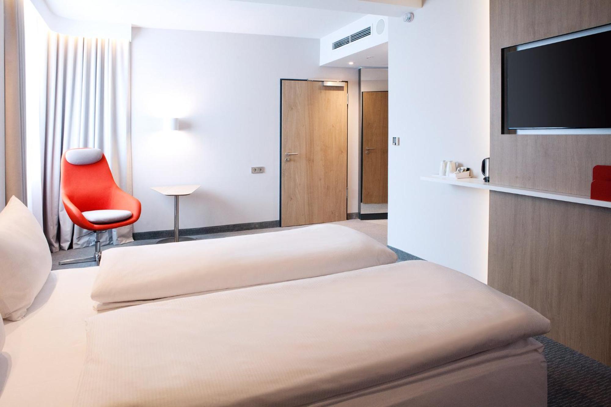 Holiday Inn Express Bochum By Ihg المظهر الخارجي الصورة