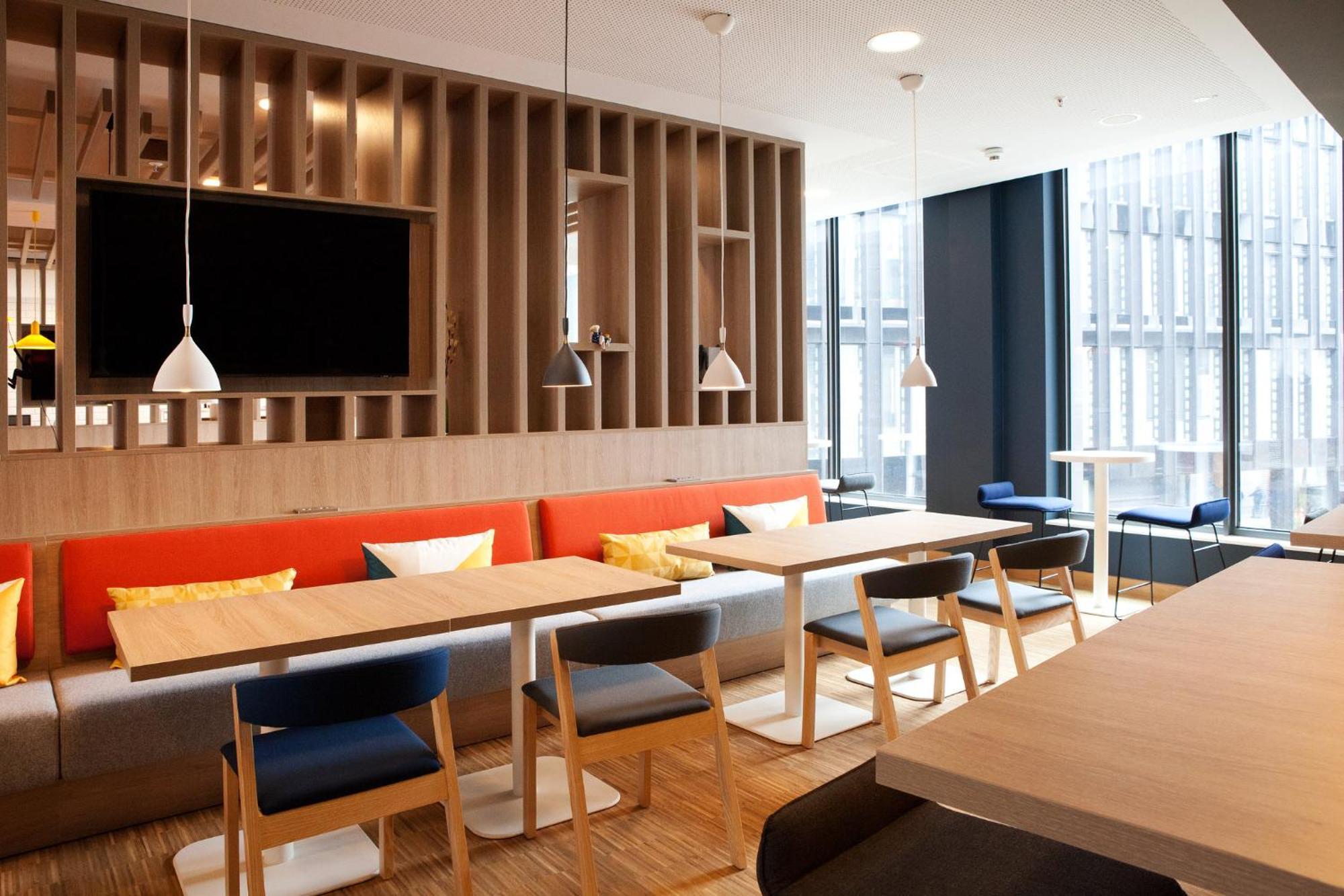 Holiday Inn Express Bochum By Ihg المظهر الخارجي الصورة