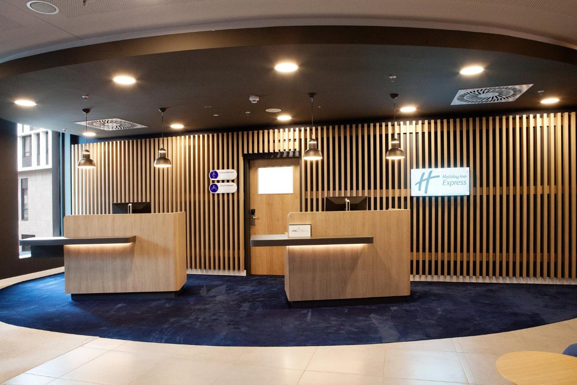 Holiday Inn Express Bochum By Ihg المظهر الخارجي الصورة