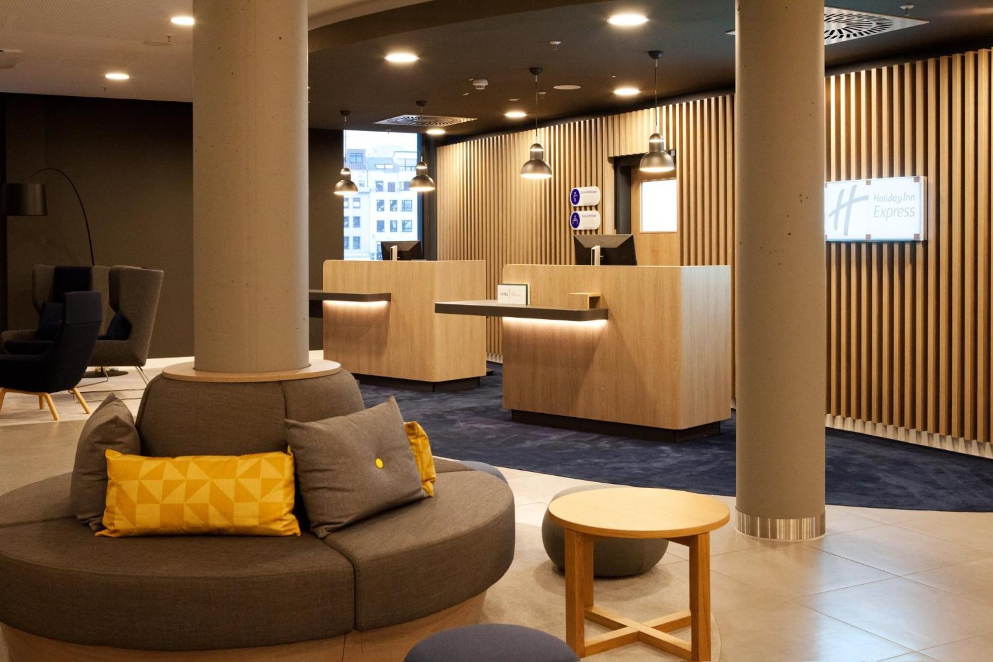Holiday Inn Express Bochum By Ihg المظهر الخارجي الصورة